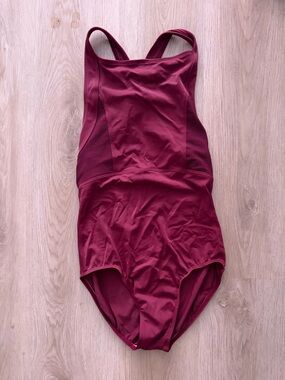 Suffolk Adult Leotard in Burgundy